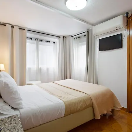 Hotel Braganca 2*